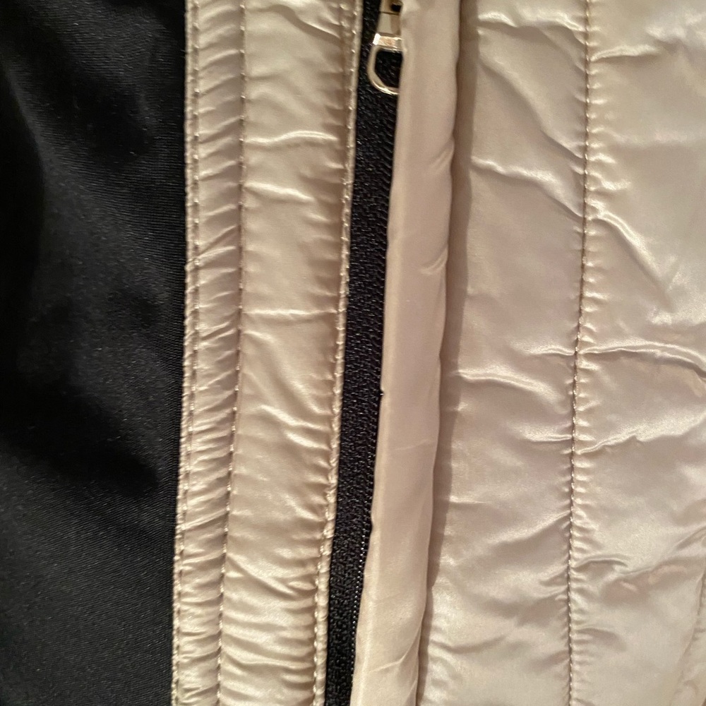 Workshop Republic Nylon Vest - Picture 5 of 11